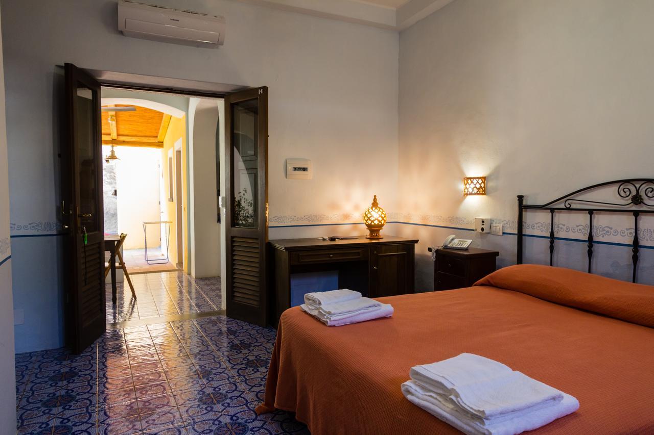 Hotel Arcangelo - Salina Santa Marina Salina Kültér fotó